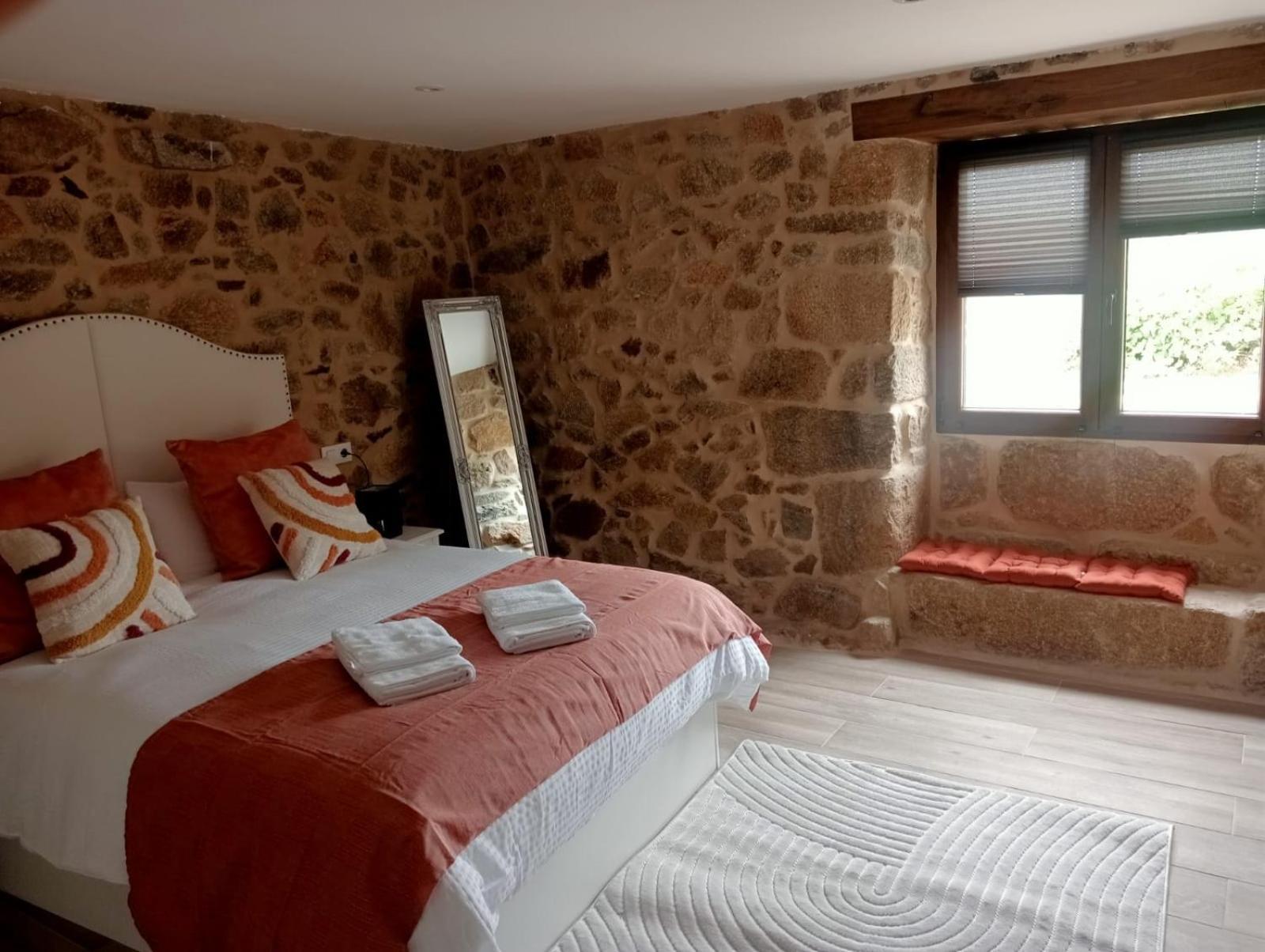 Apartamentos Muralla Sacra 索尔波 外观 照片